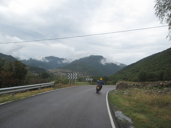 Tenere op bergweg