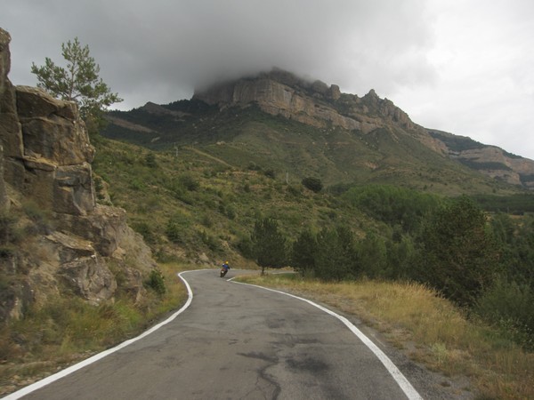 berg in de wolken