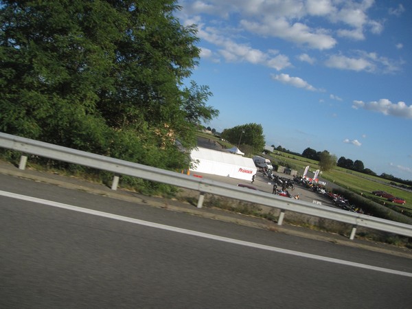 Tent en motorrijders