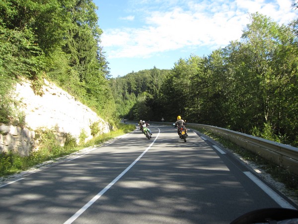 Tenere en motoren als tegenliggers