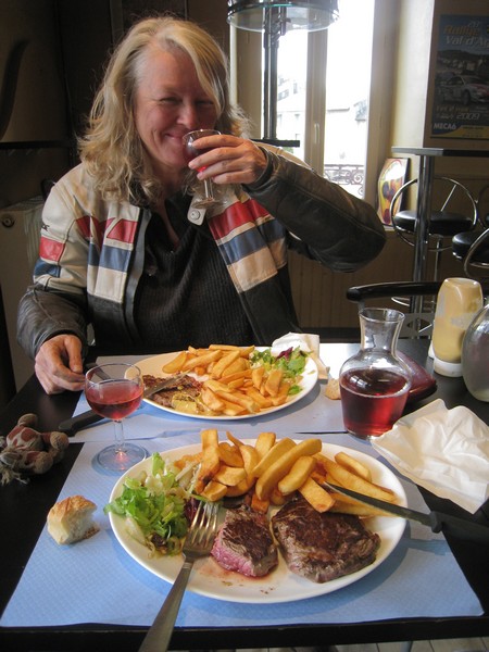 Sylvia met bord eten