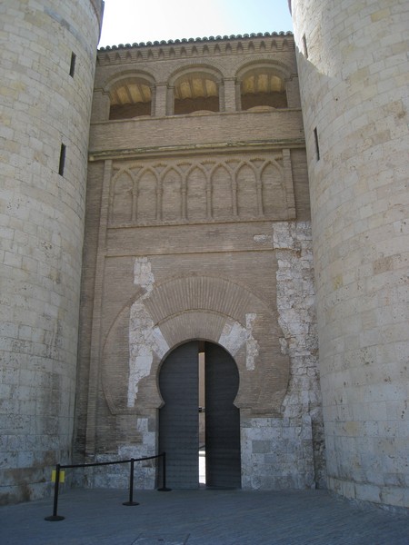 Poort met Moorse boog