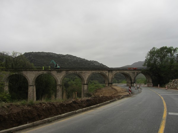 Spoorwegviaduct