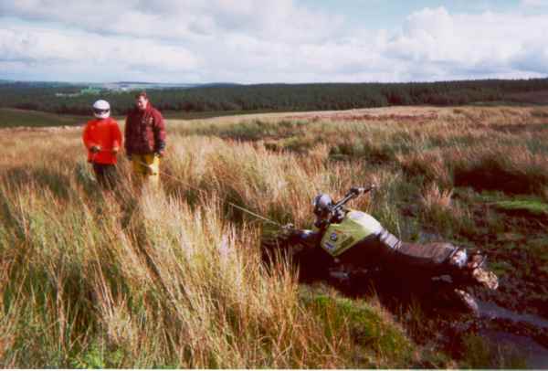 A rope to pull a motorcycle out of the mud