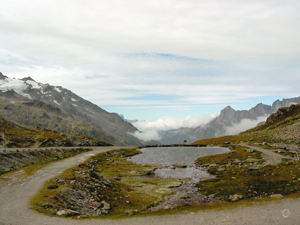 Mountains, snow, a lake