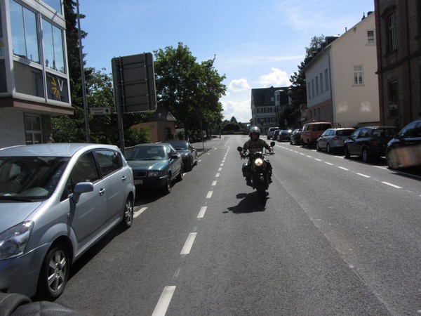 Moto Guzzi V7 op straat