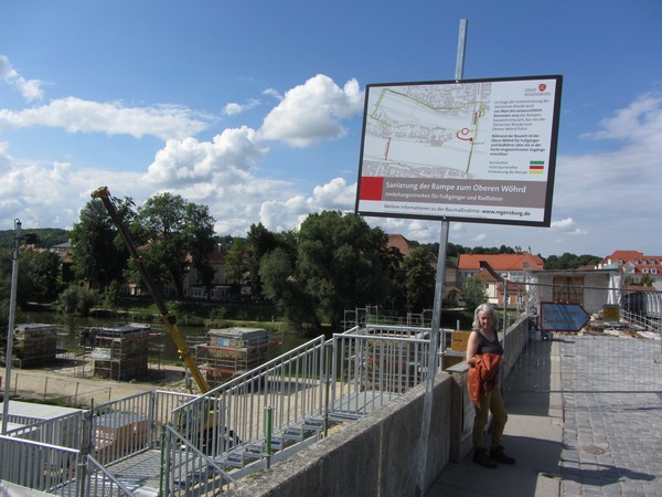 Sylvia op brug