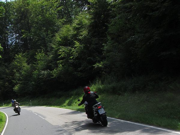 Twee motorrijders