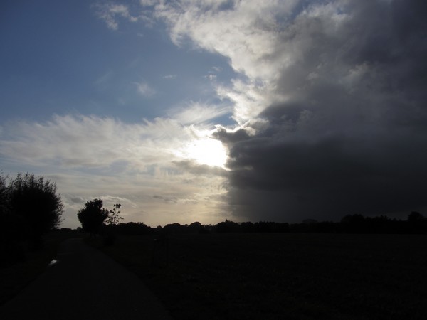 Wolken met scherpe rand