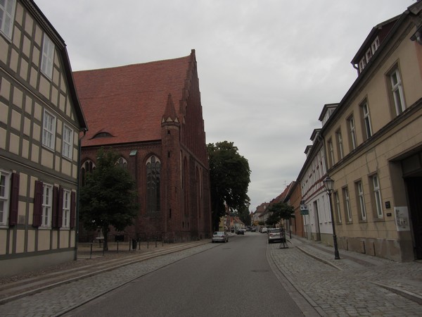 Bakstenen kerk