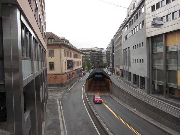 Tunnel