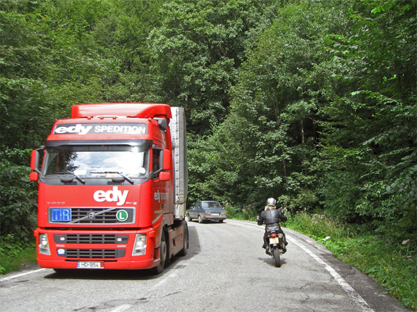 Vrachtwagen, Dacia en Tricker