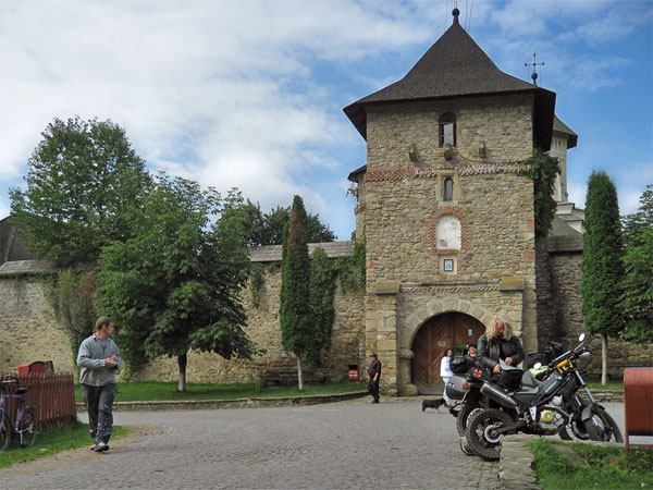 Muur, poort