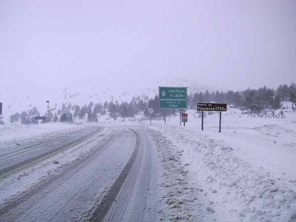 Snow at the highest point of a pass