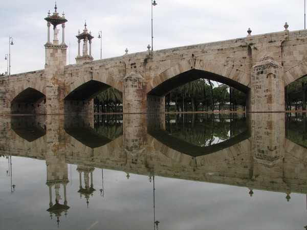 Brug