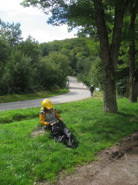 Sylvia zit in de wegberm