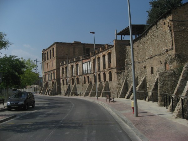 Muur en gebouwen